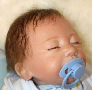 高級リボーンドール ベビー人形 ベビードール リアル赤ちゃん人形 衣装付き 約50cm シリコン&綿 男の子 水色 寝顔