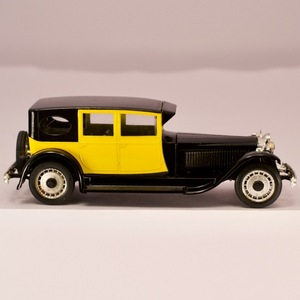 リオモデル（RIO Models） ブガッティ bugatti royal mod. 41 c.c. 12.763 1/43