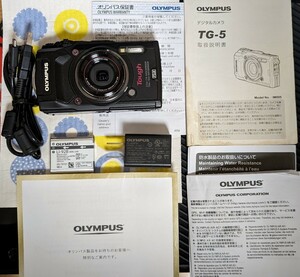 完動美品　シャッター数1183回　OLYMPUS オリンパス STYLUS TG-5 　ファームウェア最新バージョン　純正付属品と保証書と説明書付き