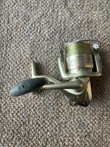 ダイワ Daiwa スピニングリール スプリンター L 2500 糸付