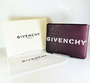 【77】未使用品 GIVENCHY ジバンシィ ロゴプリント クラッチバッグ メンズ 箱・保存袋 ブランド 希少 おしゃれ 手軽 コンパクト