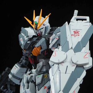 MG 1/100 ナラティブガンダムＣ装備　Ver.Ka　全塗装　完成品　1円スタート　一円スタート　νガンダムカラー　ロンド・ベル