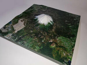 大型山岳模型　富士山　衛星写真貼り付けタイプ　ケース無し　立体地図 