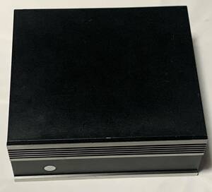 【中古】型番不明 小型PCケース Mini-ITX・小型電源対応 / 素材・ケース部品欠品有無不明 寸法 約21×22.5×9cm 