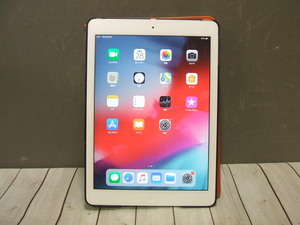 【タブレット】Apple iPad Air 16GB MD794JA/A Wi-Fi+Cellular