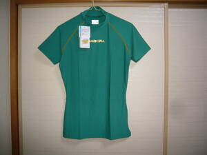 ディアドラ ストレッチ半袖インナーシャツ緑 Ｍサイズ
