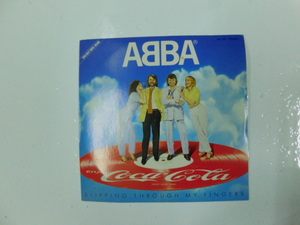  レコード EP ABBA SLIPPING THROUGH MY FINGERS コカ・コーラ 外袋無し 洋楽 昭和 中古品