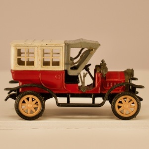 ドイツ ジスモデル（Ziss-Modell） No.30 アドラ・リムジン ADLER-LIMOUSINE 1905 1/43（ジャンク品、箱なし）