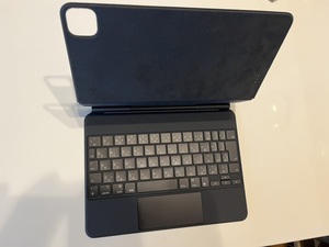 iPad Air（第4,5世代）,11インチiPad Pro（第1,2,3,4世代）用Magic Keyboard 日本語 MXQT2J/A