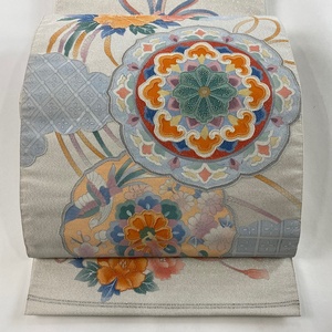 袋帯 優品 鏡裏文 草花 相良刺繍 箔 灰白 お太鼓柄 正絹 【中古】