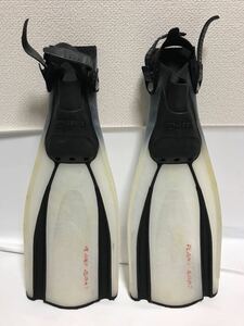 MARES マレス PLANA AVANTI 足ひれ フィン Mサイズ 約61cm 現状中古 125o2200