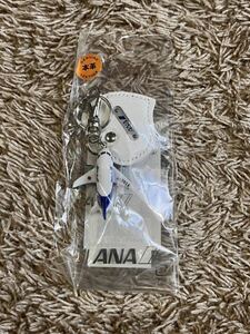 ANA 本革ハートキーホルダー