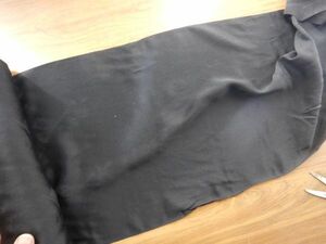 日本 反物122604 黒絹　着物解いた反物　 浴衣　着物KIMONO はぎれ　日本製　JAPAN 昭和レトロ