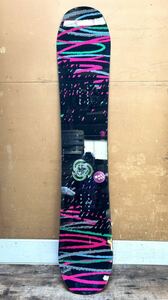【た-5-106】160 500円スタート SWIVEL スウィベル スノーボード 板 全長約145cm 中古品 カルフォルニア 