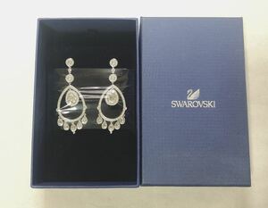 【質屋 尾張屋商店 東京】 ☆仕上済☆ SWAROVSKI アカデミックピアス ラインストーン 5043662 レディース