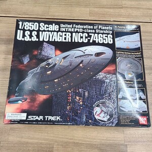 【K1】バンダイ 1/850 スタートレック U.S.S.ヴォイジャー NCC-74656 U.S.S. VOYAGER STAR TREK BANDAI プラモデル