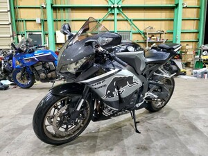 格安　CBR1000RR　SC59型　国内モデル　平成20年式　43747ｋｍ　