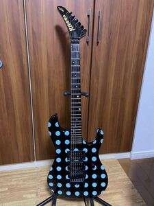 KRAMER NightSwan Black with Blue Polka Dot