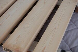 木曽桧 ヒノキ（天然材） 4本で3900円 8年乾燥 角材 材木 木材 新品