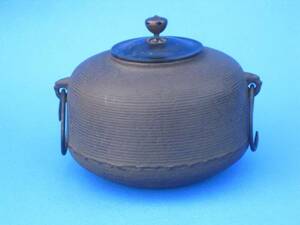 茶道具茶釜鋳物鉄製２