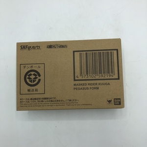 【中古】バンダイ　S.H.Figuarts (真骨彫製法) 仮面ライダークウガ ペガサスフォーム　開封品[240070083102]