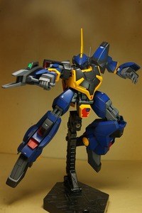 機動戦士Zガンダム HGUC 1/144 RMS-154 バーザム (再出品) 塗装済完成品