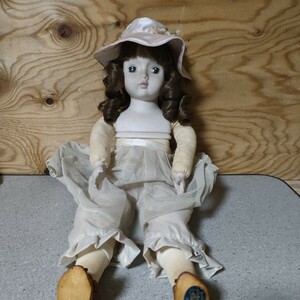  SANKYO サンキョー オルゴール人形 全長約55cm ビスクドール 西洋人形 陶器人形 monsieur GiRAUD DESIGN　Ｌ1-7