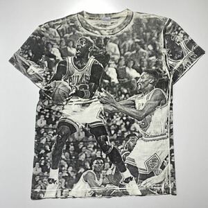 【L】90s Vintage CHICAGO BULLS Tee 90年代 ヴィンテージ シカゴブルズ 総柄 Tシャツ ジョーダン ピッペン NBA G1817