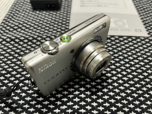【送料無料】Nikon COOLPIX S570 シルバー　コンデジ　デジカメ　デジタルカメラ　 【動作確認済】