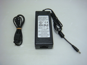 ITE AC ADAPTER FY1907000 19V~7A 外径約5.5mm 内径約2.3mm 動作保証