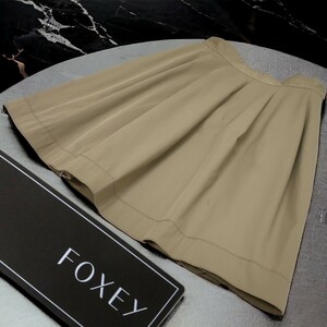 FOXEY NEWYORK / フォクシー ニューヨーク プリーツスカート フレアースカート ひざ丈 42サイズ ベージュ 日本製 I-3646