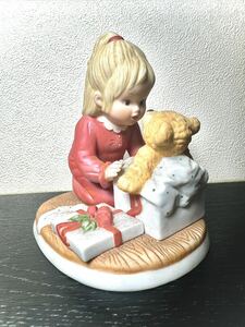 陶器人形 テディベア　熊　少女　プレゼント　西洋アンティーク ヴィンテージ　オブジェ 置物 インテリア