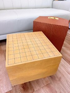 名家蔵出し高級 将棋盤 脚付き ヘソ有 天然木 厚み20㎝ 現状品【AA024】