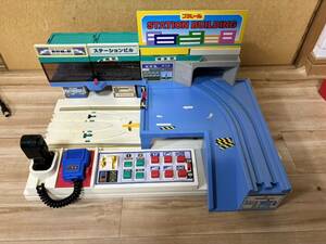 ジャンク品　TOMY トミー プラレール 僕も今日から駅長さん ※部品欠品あり画像参照下さい