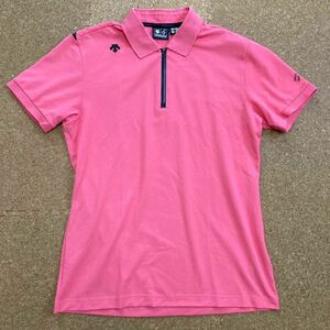 【美品】デサント　DESCENTE ポロシャツ ゴルフウェア　半袖シャツ　ハーフジップ　GOLF golf ゴルフ　Mサイズ メンズ　ピンク
