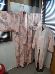 衣服】着物・長襦袢 セット 訪問着　花文様　花柄　ピンク 入園 入学式 祝事 七五三 参拝 女性和服、和装 コスプレ イベント 行事 現状