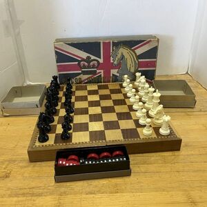 【中古 送料込】CHESS CHECKER チェス チェッカー 盤 木製 折りたたみ式 元箱付属◆N4-244