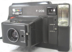 FUJIフイルム　ポラロイドカメラビンテージ中古品R060221