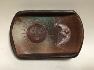 ペルー産 手描き「太陽と月 」味わいエスニック 陶器の小皿