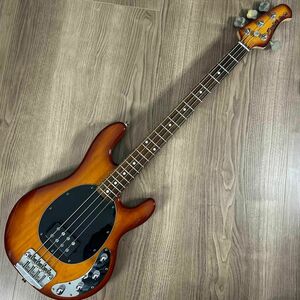 MUSICMAN Sterling. Ray34 ケース付き エレキベース