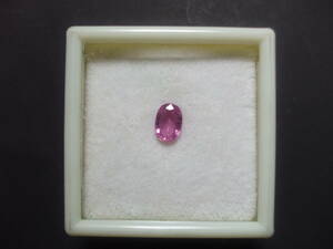 タイ産の天然ルビー ルース(ピンク色）　 1ピース　 1.445ct 裸石 未使用