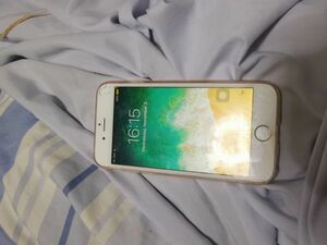 iPhone6 128GB GOLD MG4E2JA USED case set