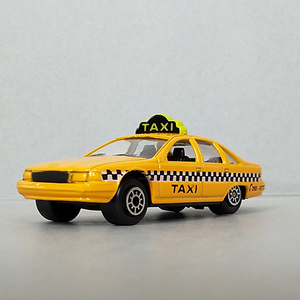 Chevrolet Caprice シボレーカプリス YELLOW CAB WELLY ダイキャスト製 中古