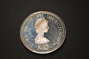 パプアニューギニアの大型銀貨