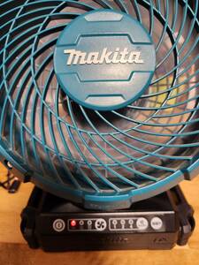 makita マキタ 14v18V兼用 充電式　扇風機 本体 アダプター CF102D