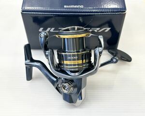 美品　シマノ　21アルテグラ4000　スピニングリール