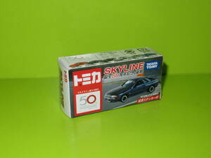 匿名送料無料 ☆SKYLINE 誕生50周年記念後期トミカ ★日産 NISSAN スカイライン GT‐R / BNR32 TAKARA TOMY 2007 即決！記念ステッカー付