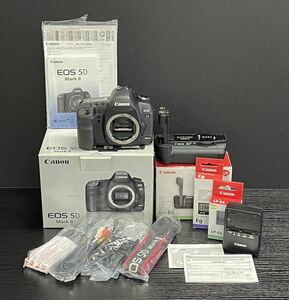 【4T30】1円スタート Canon EOS 5D Mark Ⅱ DS126201 BG-E6 キャノン グリップ付き ブラック デジタル 一眼レフカメラ 付属有り 通電確認済