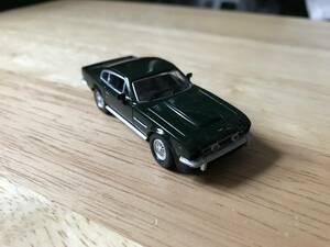 京商 1/64 Aston Martin V8 Vantage