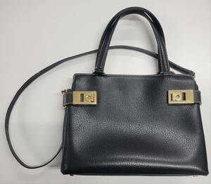 ★サルヴァトーレフェラガモ ガンチーニ 2WAYショルダー・ハンドバッグ 黒×ゴールド レザー Salvatore Ferragamo AQ-21 1826【中古】